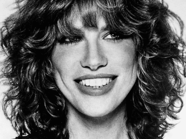 Is Carly Simon Sick Net Worth, Age, Wiki, Biography, Relationship, Wife, Dating, Ethnicity, Height & Facts